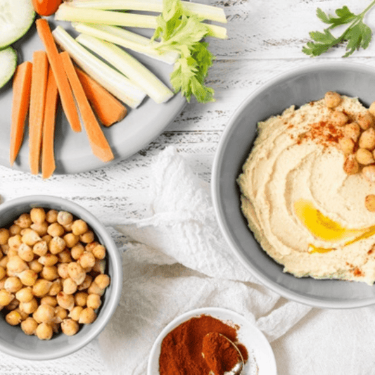 Different and Healty Ways to Eat Hummus - TULUMBA