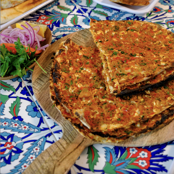 Cappadocia Lahmacun G. Beef Flatbread (Mild) – 10 pcs